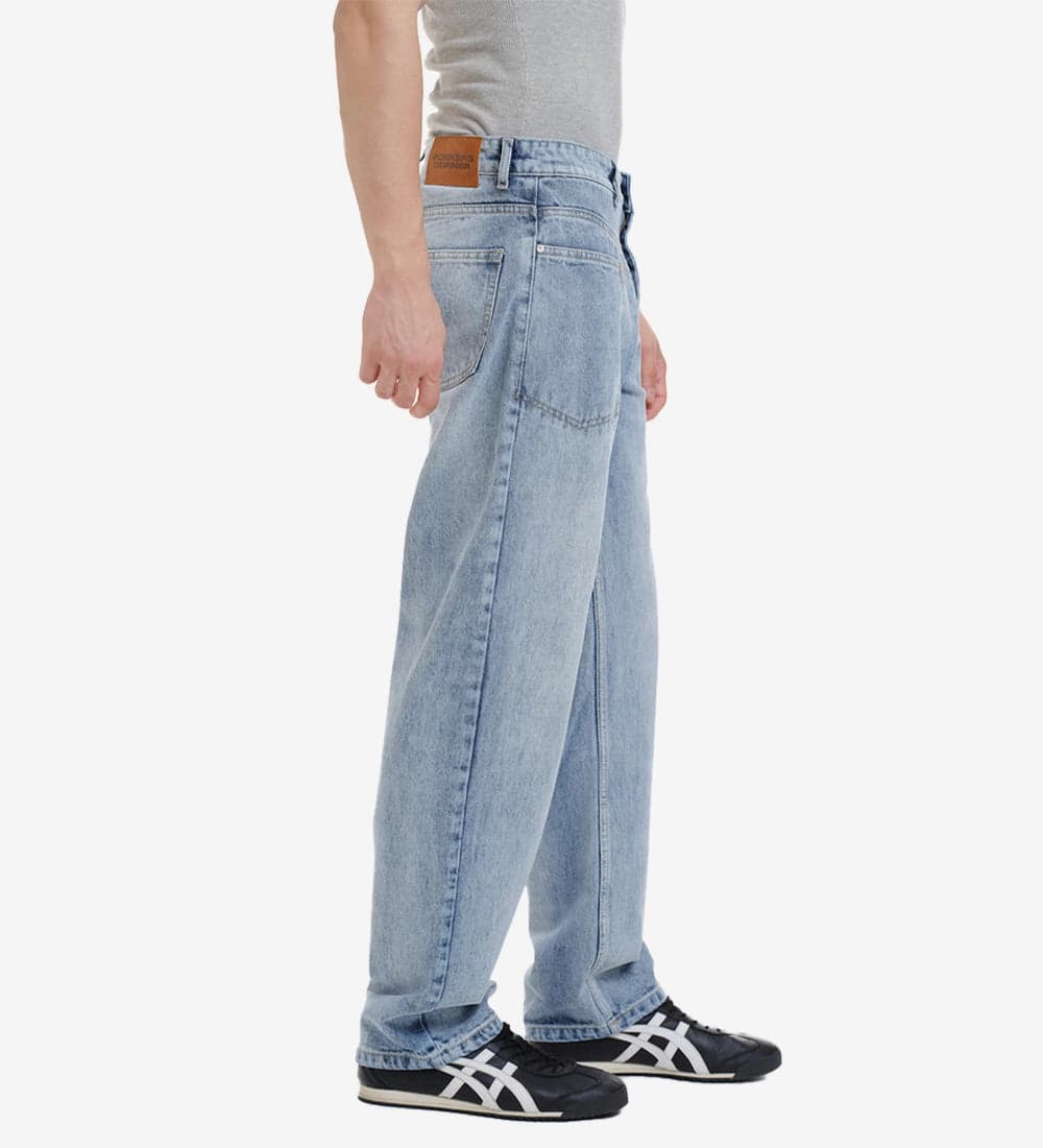 Everyday Relaxed Fit Jeans