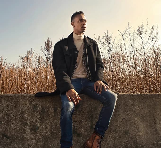 Step Into The Latest Men's Fashion Trends